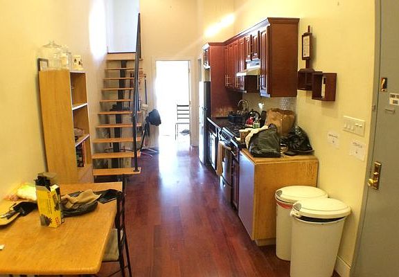 3rd image of 149 Wilson Ave #4P