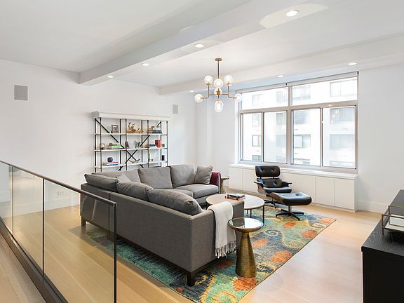4th image of 525 E 80th St APT 5E