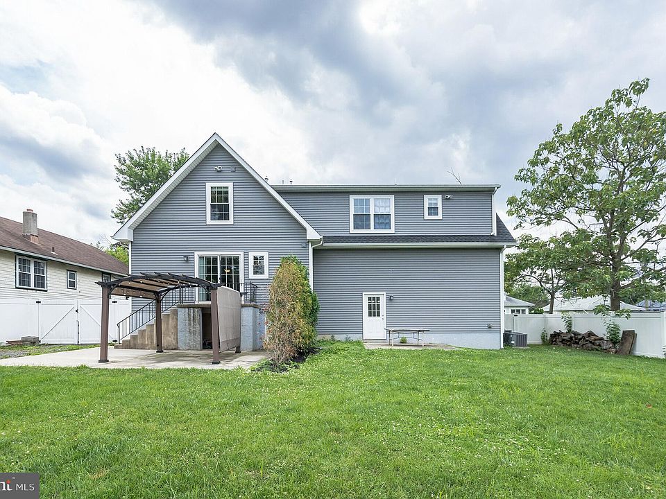 43 N Holly Ave, Maple Shade, NJ 08052 Zillow