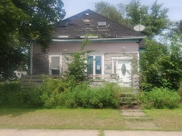 113 W Main St, Seymour, IA 52590