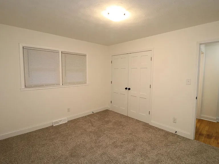 517 Maple St — Photo 10