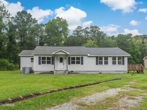 1398 Copas Road SW, Shallotte, NC 28470