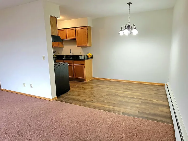 Apt 107