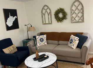 492 Main St W UNIT A, Ronceverte, WV 24970