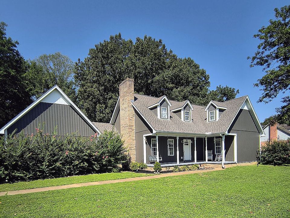 1st image of 225 Meadow Brook Cir