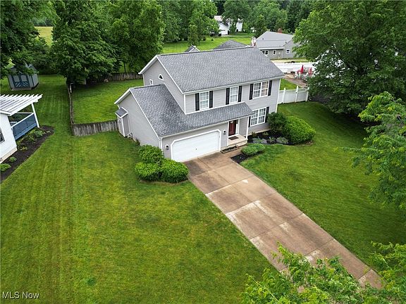 2nd image of 243 Simon Ln
