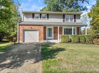 1077 Lanette Dr, Cincinnati, OH 45230