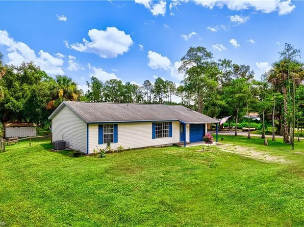 551 Golden Gate Blvd W, Naples, FL 34120