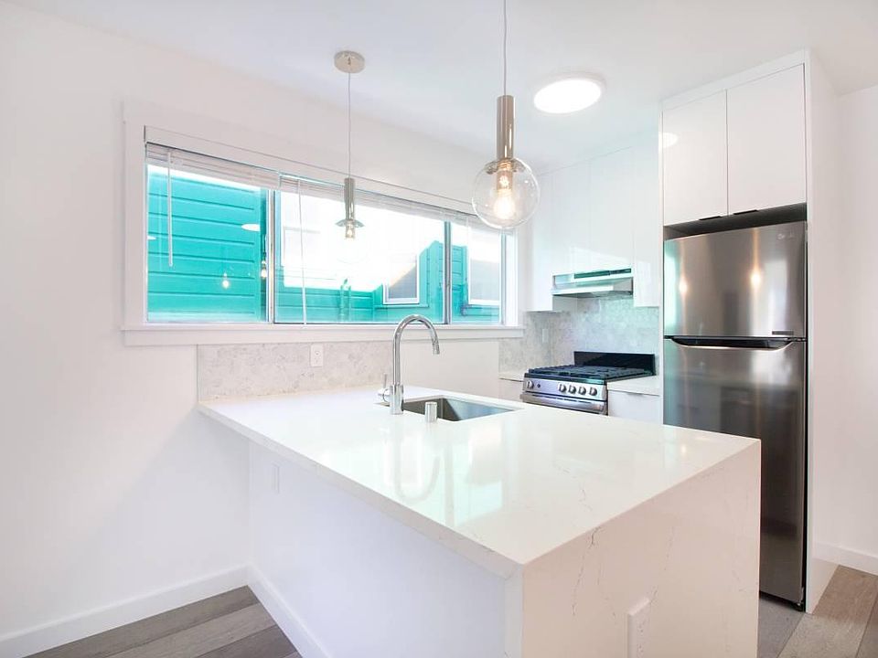 1st image of 1085 S Van Ness Ave APT 302