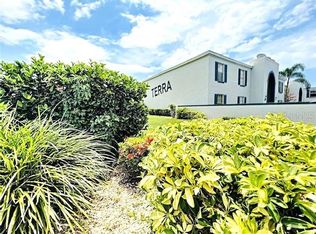 1006 Plantation Dr APT F11, Kissimmee, FL 34741