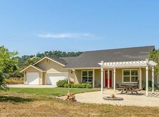 14060 Morningside Rd, Atascadero, CA 93422