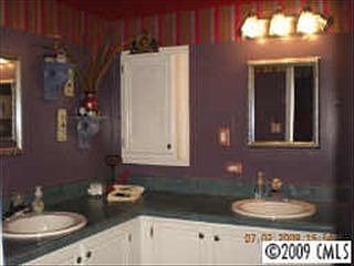 4th image of 1030 Cherry Tree Ct