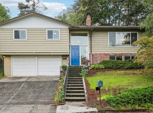 3820 SW Iowa St, Portland, OR 97221