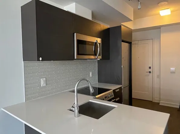 57 Saint Joseph St, Toronto, ON