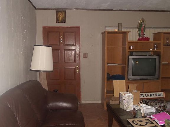 3rd image of 1006 Laurel Ave