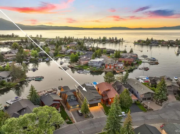 408 Wedeln Ct, South Lake Tahoe, CA 96150