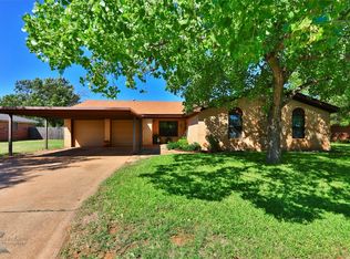 2502 Arrowhead Dr, Abilene, TX 79606
