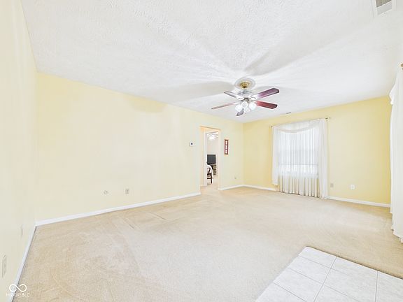 5th image of 4317 Heathrow Dr