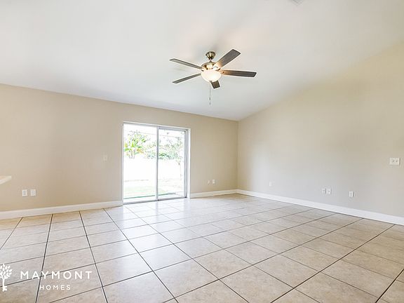 4th image of 1510 Coronet Dr