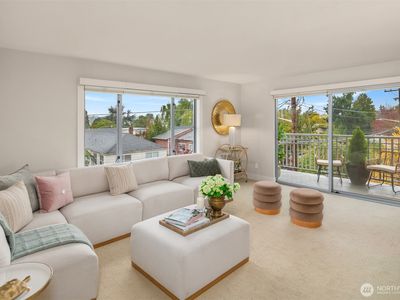 7300 Woodlawn Avenue NE #401, Seattle, WA, 98115