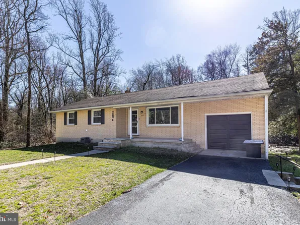 204 Bells Lake Rd, Turnersville, NJ 08012