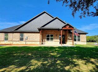 201 Hanna Dr, Denison, TX 75020