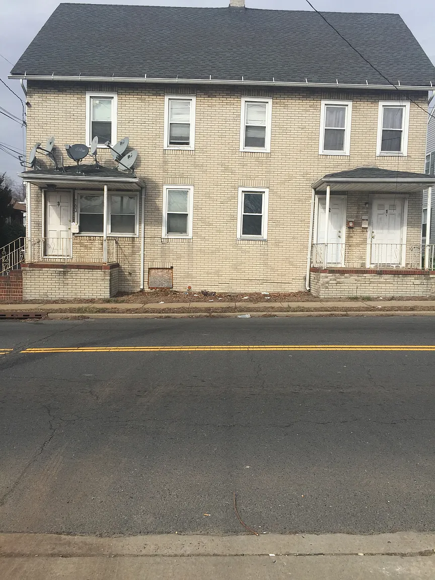 163 Washington Rd photo 1