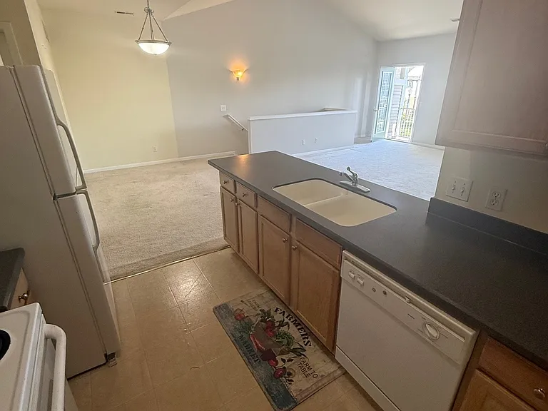 1123 Alameda Blvd #45 — Photo 7