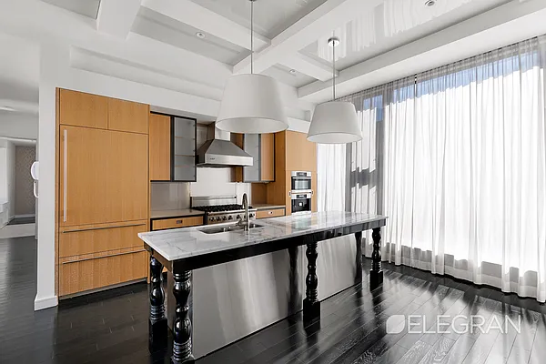 Rented by (Legacy) Elegran | media 45