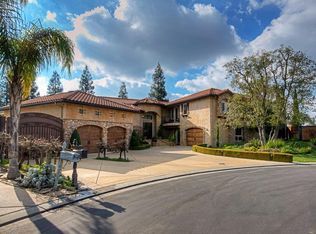 12205 N Via Tesoro Ave, Clovis, CA
