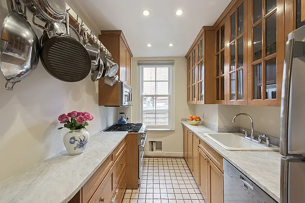 Sold by CORE | media 10