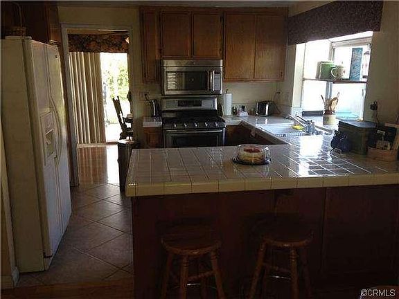 4th image of 2028 Maywood Cir
