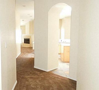 4th image of 520 Pinnacle Dr