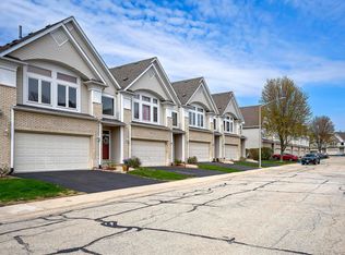 362 Aaron Ln, Bolingbrook, IL