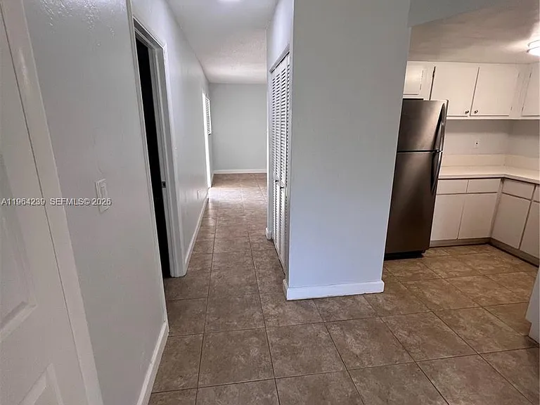 5782 SW 61st St #5782 — Photo 4