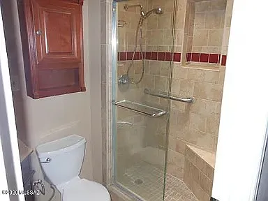 1027 E Blanton Dr — Photo 5