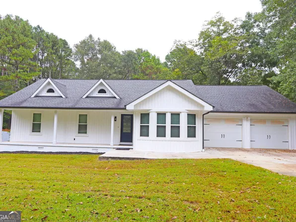 42 Dale St, Temple, GA 30179