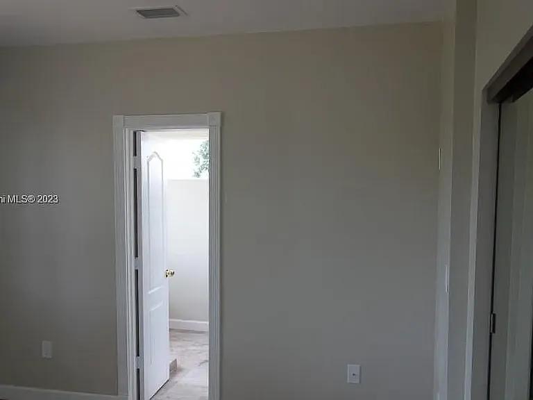 8861 SW 127th Ter — Photo 25
