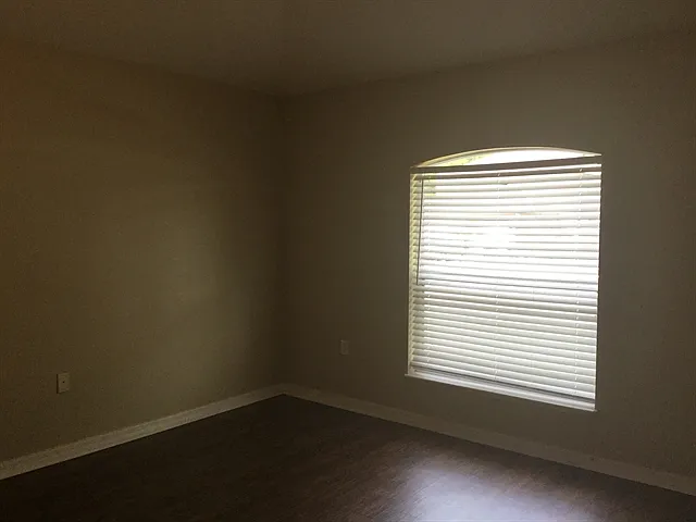 1350 Rolling River Rd — Photo 13