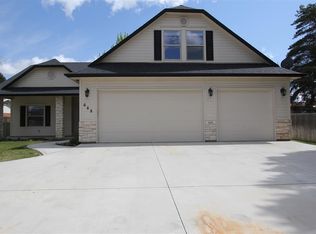 668 N Shadowfox Pl, Eagle, ID 83616