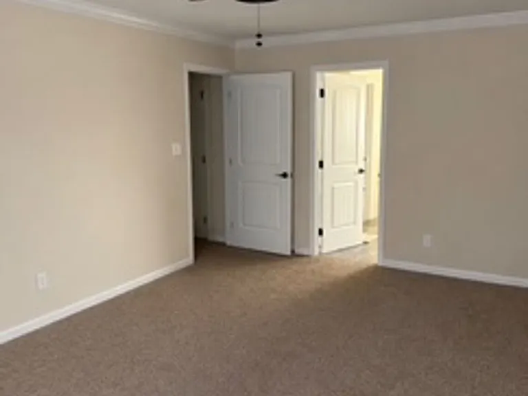 815 Westridge Cir — Photo 17