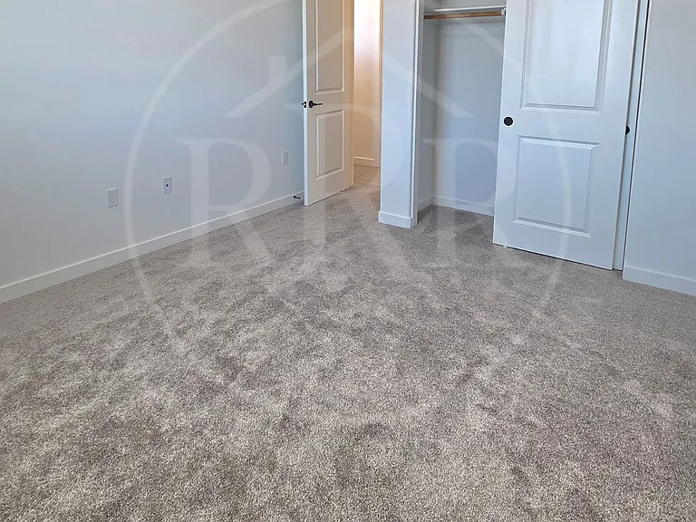16464 Barnett Ct — Photo 17