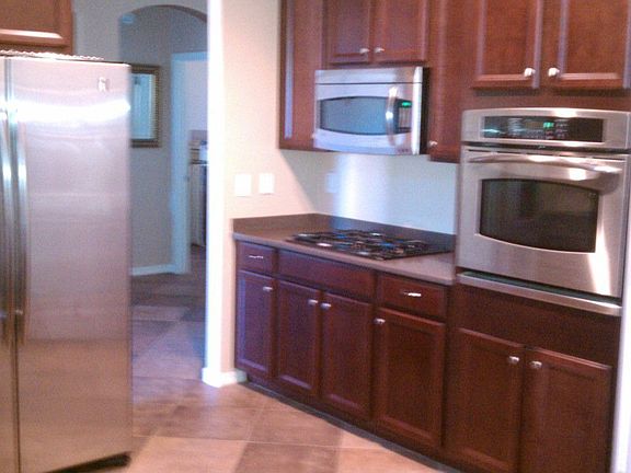 3rd image of 10450 W Foothill Dr