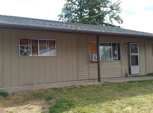 502 Stowers Rd, Molalla, OR 97038