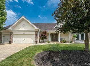 510 Autumn Oaks Dr, Ballwin, MO 63021