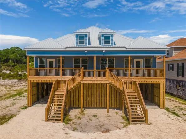 332 Audubon Pl, Dauphin Island, AL 36528