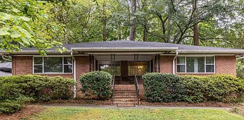 1373 Markan Dr NE #A Photo 1