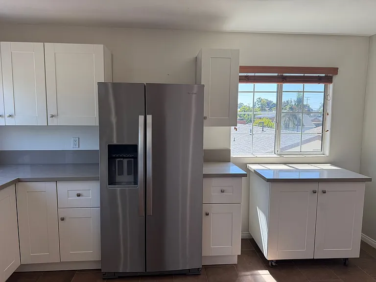 520 Washington St — Photo 3