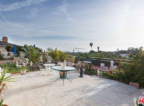 4th image of 4917 Vista De Oro Ave