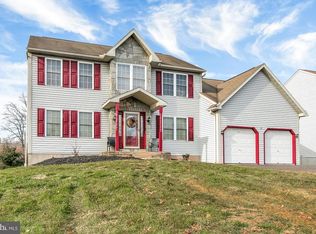 4 Stonetown Rd, Birdsboro, PA 19508